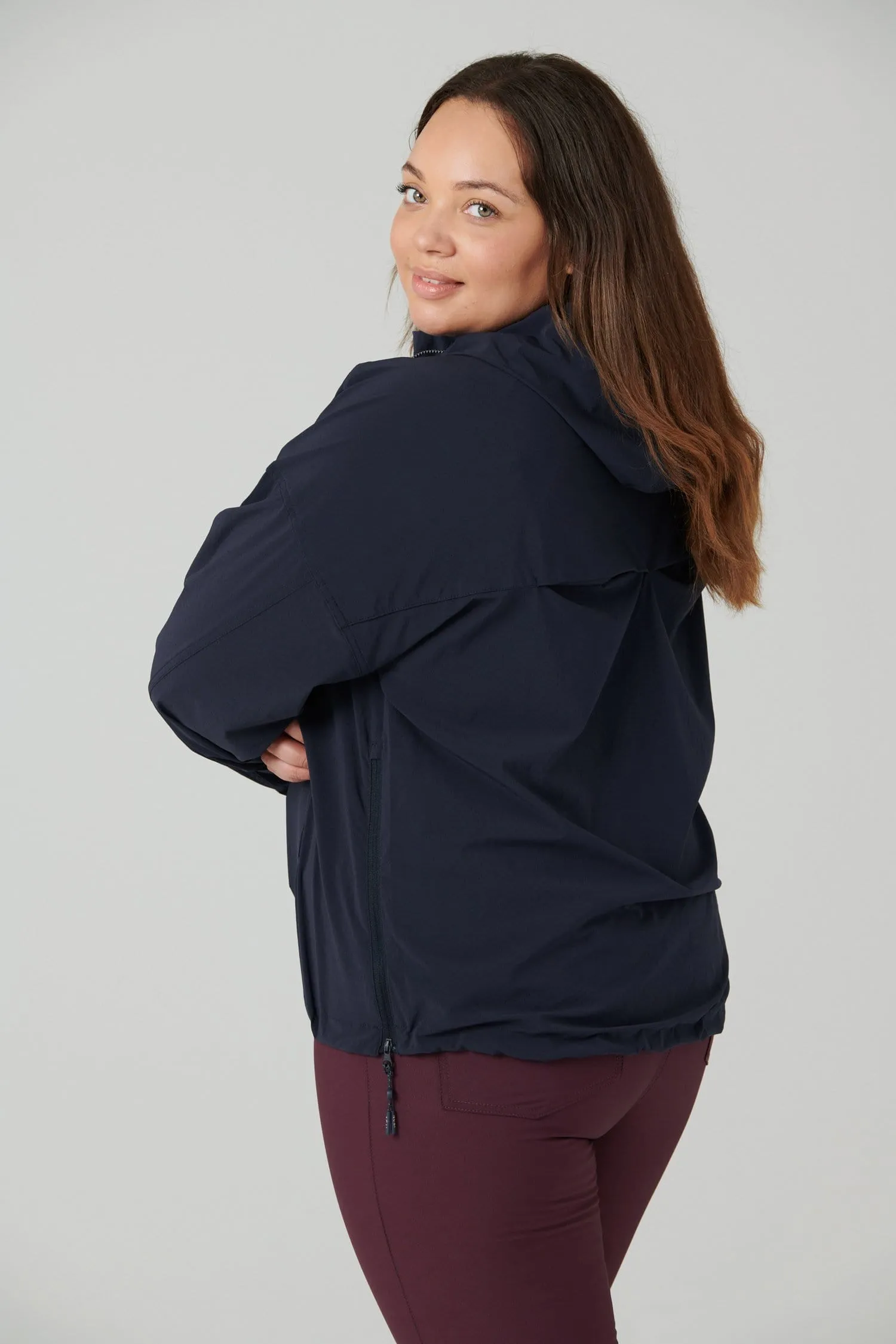 The Outdoor Showerproof Jacket - Midnight Blue