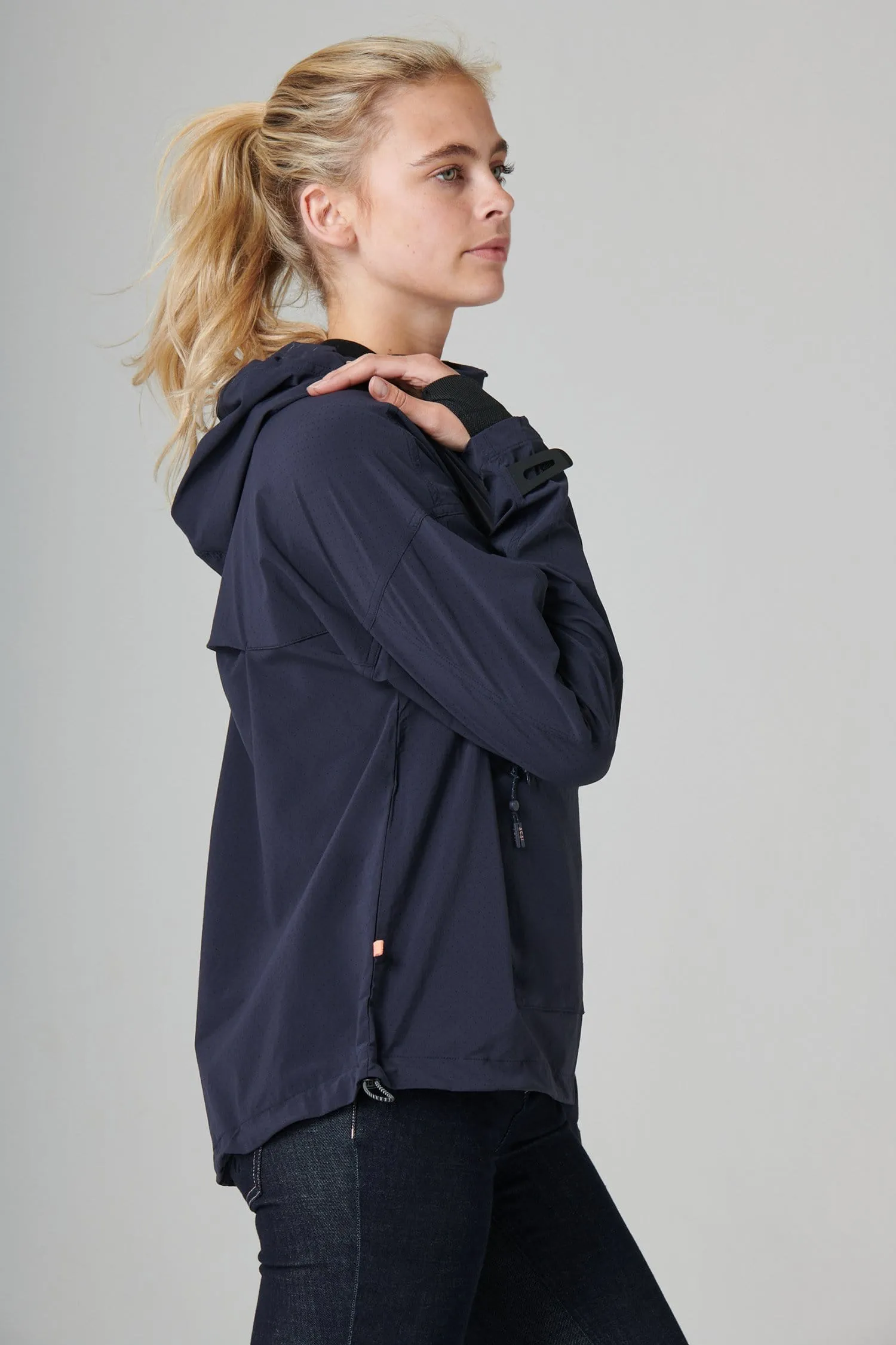 The Outdoor Showerproof Jacket - Midnight Blue