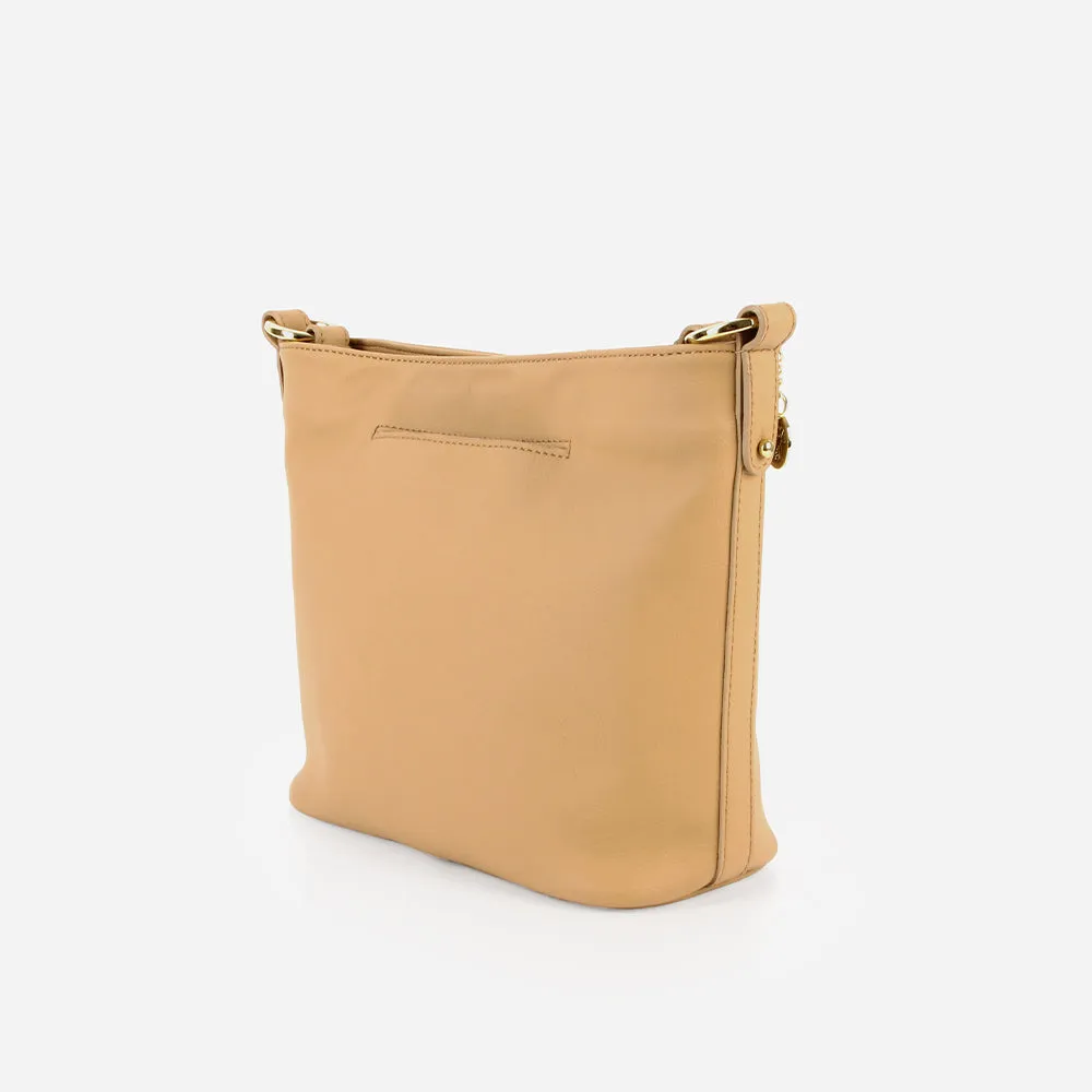 The PLNT Right Size Tote Sand